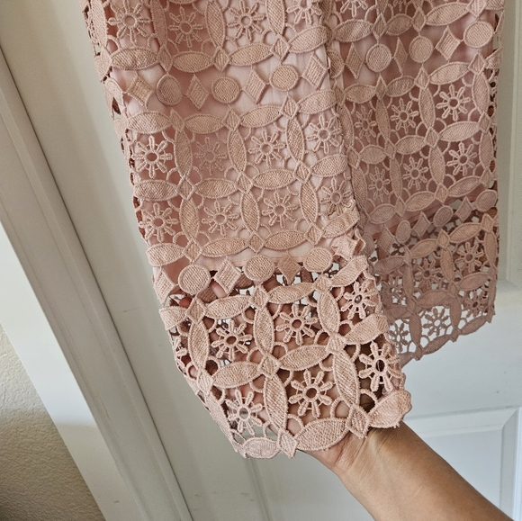 Rachel Parcell Stunning Floral Embroidery Skirt Size S - Picture 7 of 15